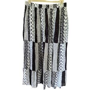 Gypsie Blue Boho Patchwork Skirt – Size M – 100% Rayon